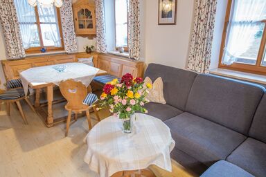 Landhaus Fürberger - Ferienwohnung 4 75 qm, Schlafzimmer, Küche, Balkon, TV, 4 Pers.