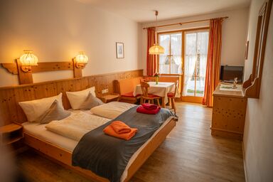 Haus Alpenlicht - (03)Ein-Raum-Ferienwohnung, 23qm, 2 Personen, 1 Wohn-Schlafraum, sep. Küche, Terrasse