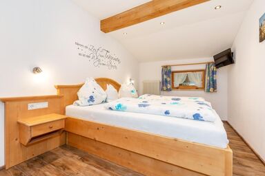 Feichtenhof - Ferienwohnung (Nr. 1), 47qm, in ruhiger Lage mit Süd-West Balkon