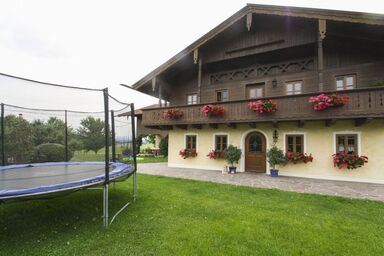 Ferienwohnungen Reiter - Ferienwohnung Regina, 2 Schlafzimmer, 2 Duschen, 4 Betten u. Kinderbetten, 55 qm