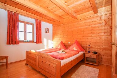 Holzleitnerhof - Ferienwohnung "Waldblick" 80m², EG-Anbau 2 Pers., Nichtraucher, W-LAN