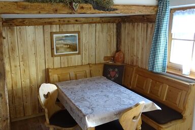 Haus Mitterstang - Ferienwohnung Nr. 2 Almstube für 1-3 Pers., 48 m², 1 Schlafzimmer, Wohnzimmer, Küche, Bk
