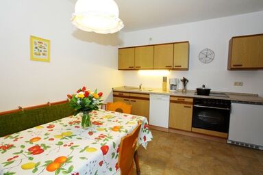 Ferienwohnungen am Märchenpark - Ferienwohnung 3 bis zu 5 Personen, 2 Schlafzimmer, Balkon, WLAN
