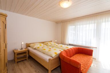 Ferienwohnung Plenk inkl. Chiemgaukarte - Appartement Westernberg 35 qm, 1 Wohnschlafzimmer, Küche, Balk., max. 2 P.