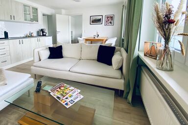 Das Bootshaus - Ferienwohnung Sundowner, 50 qm, 1 sep. Schlafzimmer mit Balkon