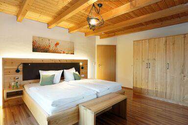 Schauerhof - Ferienwohnung Barbara – Warme Töne, Fußbodenheizung und Platz für die ganze Familie