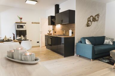 Ötscher Lodge - Apartment, mindestens 75qm -98 qm, 2 Schlafzimmer, Wohn-/Schlafzimmer, Terrasse oder Balkon, max. 6 Personen