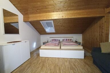 Haus Schmid - Dachgeschoss Straubing 80qm