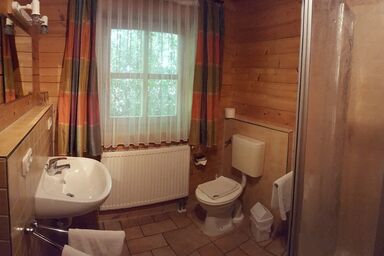 Sepp's Ferienhaus - Holzhaus mit Terrasse und Liegewiese