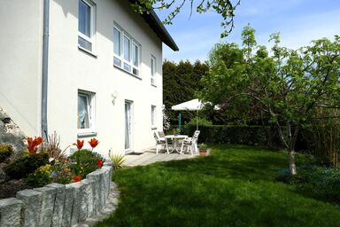 Ferienwohnung Meyer - Ferienwohnung in ruhiger Lage mit Terrasse