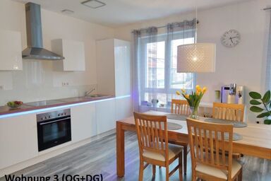 Ferienhaus Stahl - Ferienwohnung (85qm) mit Dachterrasse für vier Personen