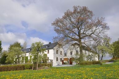 Landhausgarten Bunzmann - Ferienwohnung (EG) im Landhausgarten