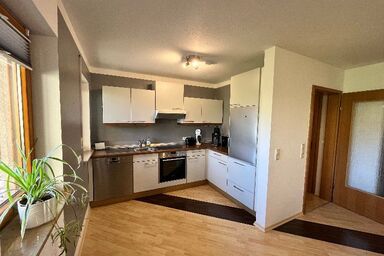 Ferienwohnung am Rathaus - Ferienwohnung (60 qm) mit voll ausgestatteter Küche