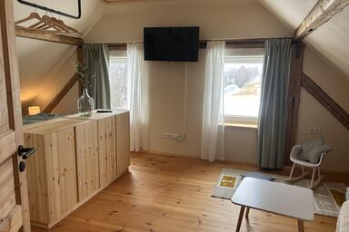 Ferienhaus Bergheiner - Ferienwohnung mit Sauna, Garten & Zirbenholz