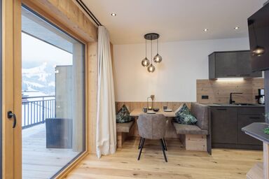 Mountain Suite Nr 301 - Mountain Studio Nr 204 .7