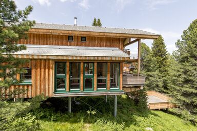 #33 mit IR-Sauna und Sprudelbad innen - #19 mit IR-Sauna und Sprudelbad .28