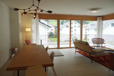 Dorfstrasse 62 - Dorfstrasse 62 .1