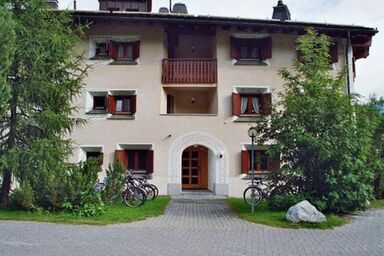 Chesa Polaschin C8 - Chesa Polaschin C8 .1