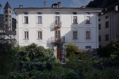 Bündner Zuckerbäckerpalazzo unter Denkmalschutz - Bündner Zuckerbäckerpalazzo unter Denkmalschutz .1