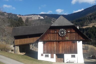 Stroneggerhof - Karawankenblick