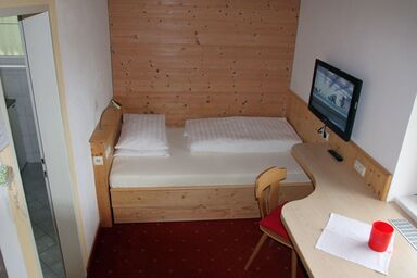 Pension Oberbach - Familie Dagn - Einbettzimmer Dusche / WC