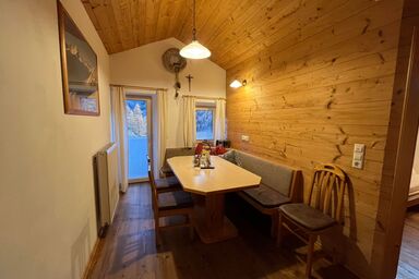 Innerkratzerhof - Enzian/2 Schlafräume/Dusche, WC