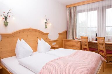 Landhaus Huber - Komfort-Doppelzimmer, Dusche, WC