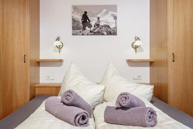 Apart Garni Enzian - Doppelzimmer Basic, ohne Frühstück