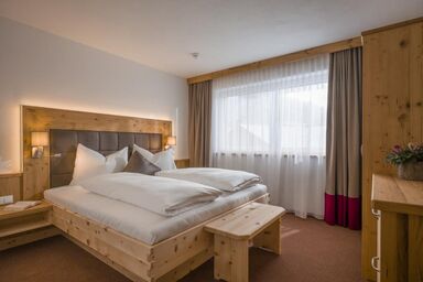 Postgasthof Fischerwirt - Familie Dreher - Zirben Apartment "Hecht" mit 2 Schlafzimmer