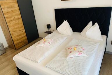 Appartementhaus Sonne - Doppelzimmer, Dusche, WC, 1 Schlafraum