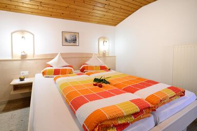 Haus Renate - Ferienwohnung 1 - Daniela