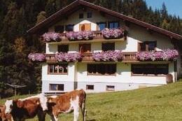 Untergruber - Zweibettzimmer mit Dusche, Badewanne