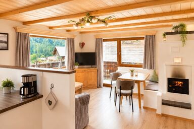 Haus Alpenecho - Ferienwohnung "Edelweiß", 2 Schlafräume