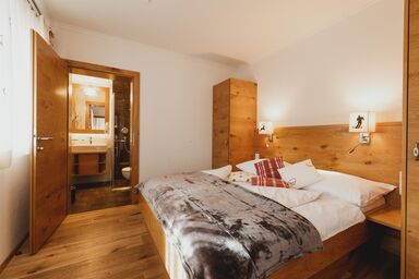 Portis Appartements - App.-Kategorie TORSÄULE im Haus Porti Sport