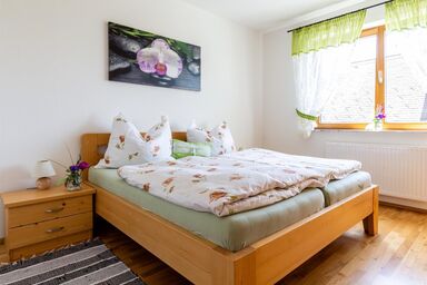 Lindenberg-Stub´n - Appartement/Fewo, Bad, WC, 2 Schlafräume