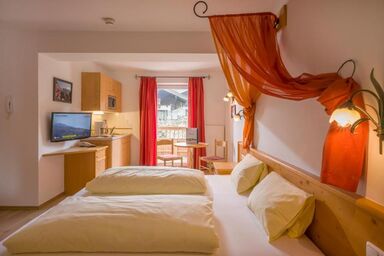 Appartementhaus Chalet Alpina - Studio mit Kochgelegenheit für 2 Personen