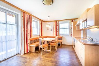Feriengut Fingerhof - Almrausch (6-9 Pers./2 SZ, 1 WSR)