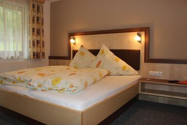 Haus Alpina und Landhaus Schöpf - Doppelzimmer