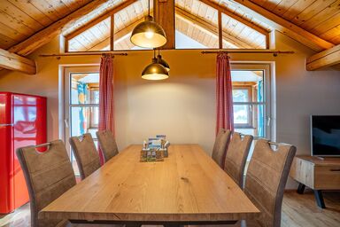 Adlerhorst - Ferienwohnung mit Bergblick, Parkplatz und Sauna