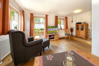 Ferienhaus Untere Gamssteige im Feriendorf Reichenbach (UG5) - Modernisierte Doppelhaushälfte mit Garten und Terrasse (UG5)
