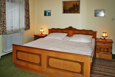 Haus Regina Ferienwohnungen - Ferienwohnung 1