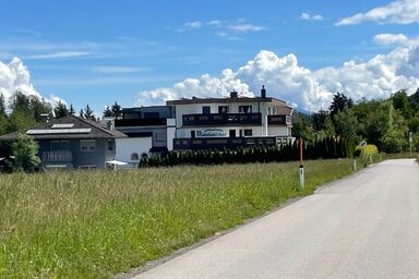 Wiesenblick Top 2