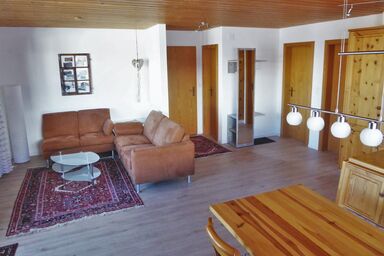 Haus zur Föhre (Whg. Selzam). 3.5 Zimmerwohnung