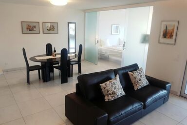 Modern mit atemberaubendem Seeblick Apt 406