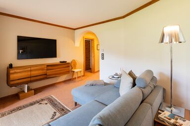 Bündastrasse 22 EG 2 1/2-Zimmerwohnung