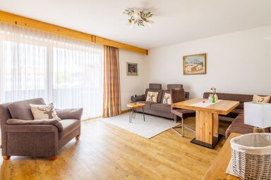 Gästehaus Kaindl - Zahmer Kaiser Drei-Raum-Ferienwohnung 71 qm