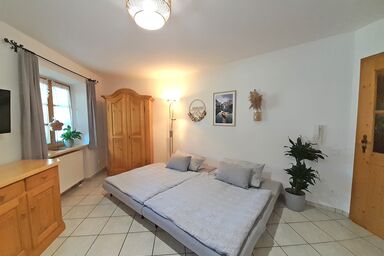 Bauernhof Landsamer - Studiozimmer Nr.1 Dusche/WC, TV, 2 Schlafcouchen, Küchenzeile, Terrasse, ohne Frühstück