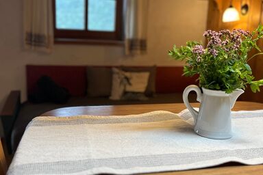 Huberhof, Mettenham - Ferienwohnung für 3Pers. 60 qm, Wohnküche, Schlafzimmer, Dusche/WC, WLAN