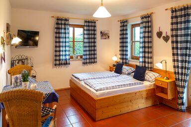 Strohmayer Appartements - Lavendel-Appartement, 26 qm Erdgeschoss, kombinierter Wohn- und Schlafraum