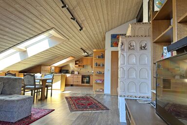 Ferienwohnung Haus Kampenwand Löhr - Ferienwohnung 90 qm mit separatem Schlafzimmer und Balkon